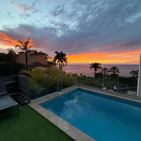 Karina * サンタ・ウルスラ