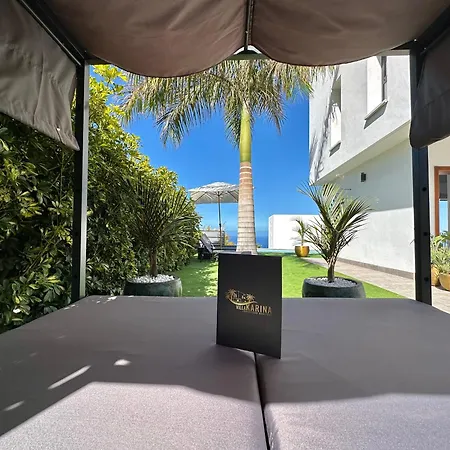 Karina סנטה אורסולה