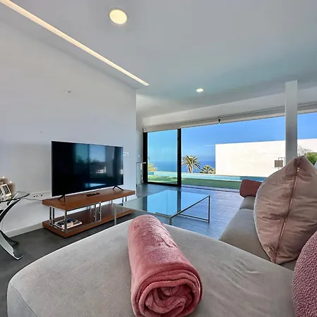 Karina סנטה אורסולה